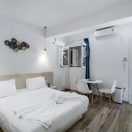Oasis Suites Fira Hotel Fira (Santorini)