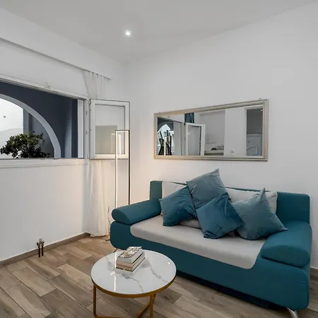 Oasis Suites Fira Hotel Fira (Santorini)