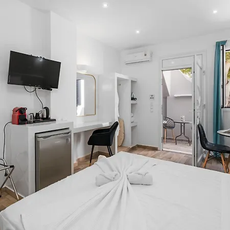 Hotel Oasis Suites Fira 3*