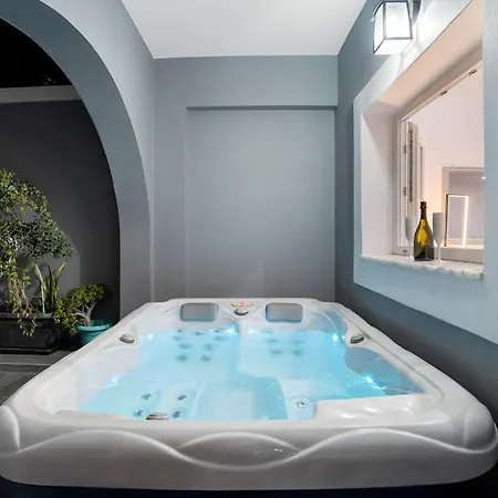 Oasis Suites Fira 3* Fira (Santorini)
