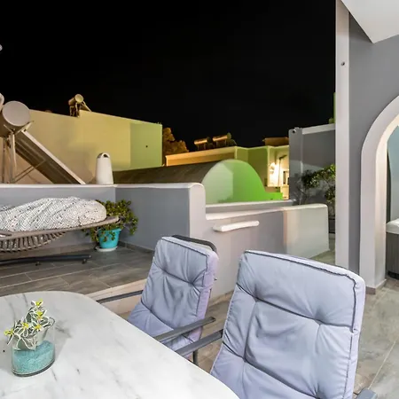 Отель Oasis Тира